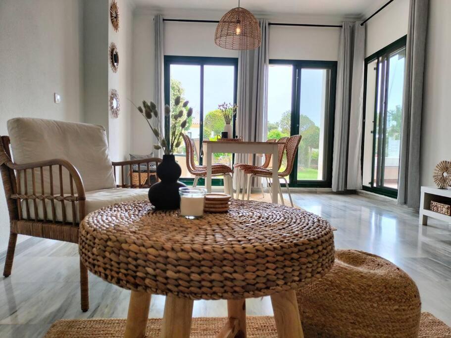 Alhaurín el Grande Ruim Appartement, Zonnig Terras, Alhaurin Golf! מראה חיצוני תמונה